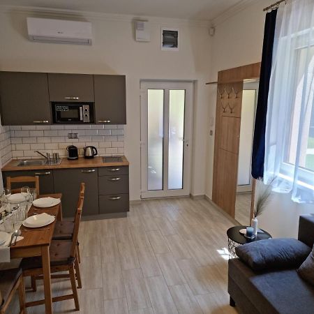 Karinthy Haz Guest House Siofok Exterior photo