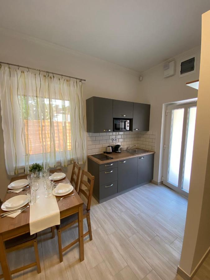 Karinthy Haz Guest House Siofok Exterior photo